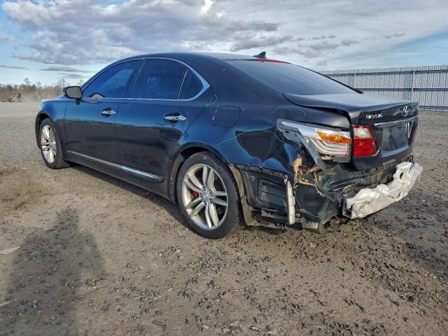 Lexus LS 460 Image 3