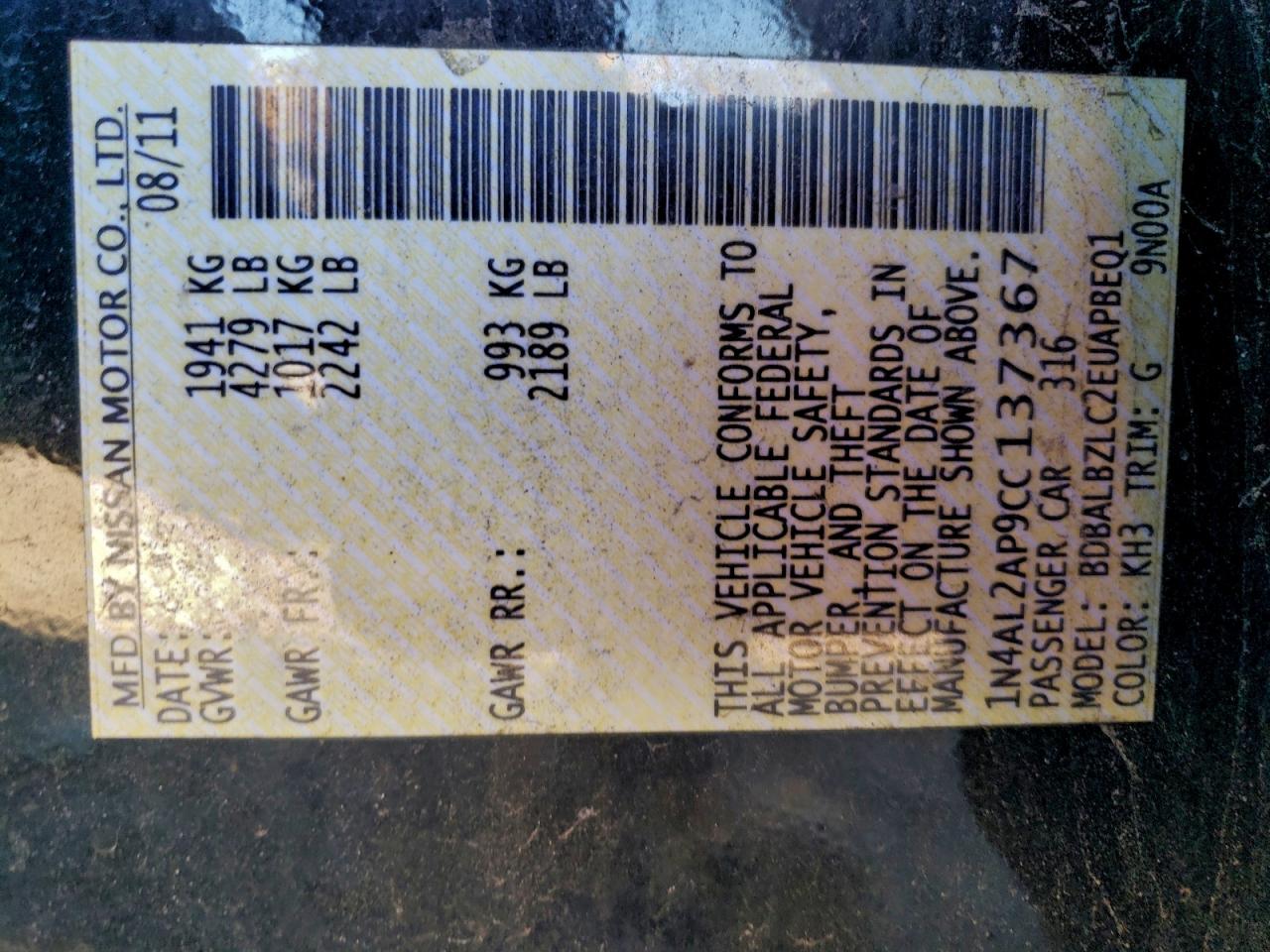 Nissan Altima Base Image 9