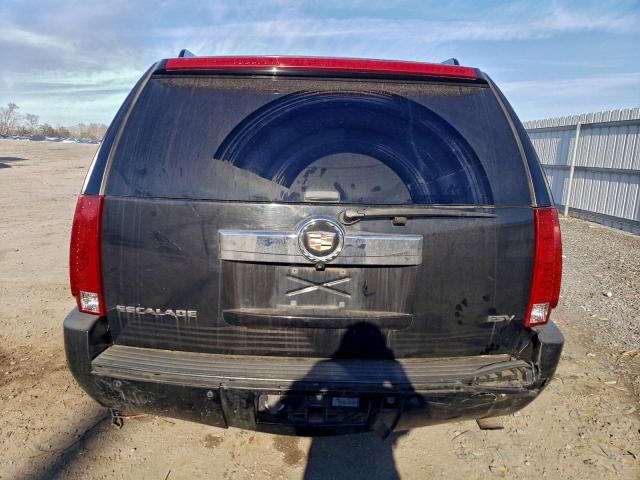 Cadillac Escalade Esv Image 11