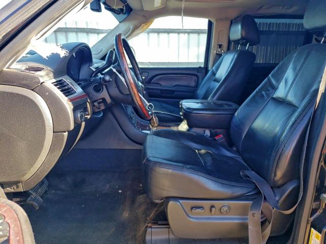 Cadillac Escalade Esv Image 7