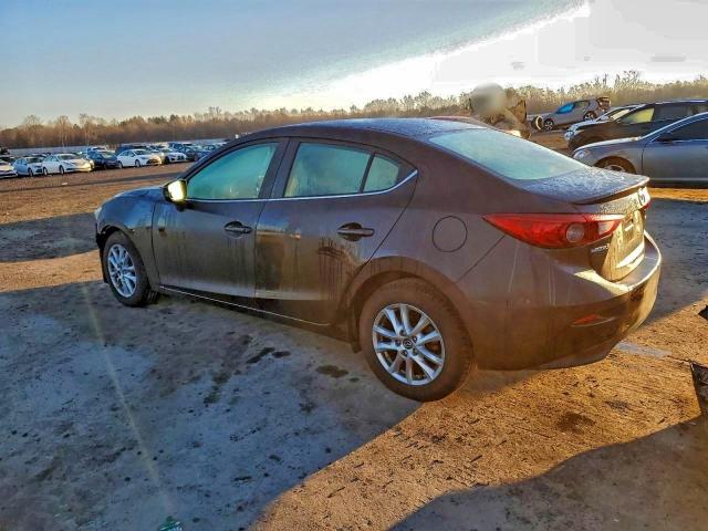 Mazda 3 Touring Image 2