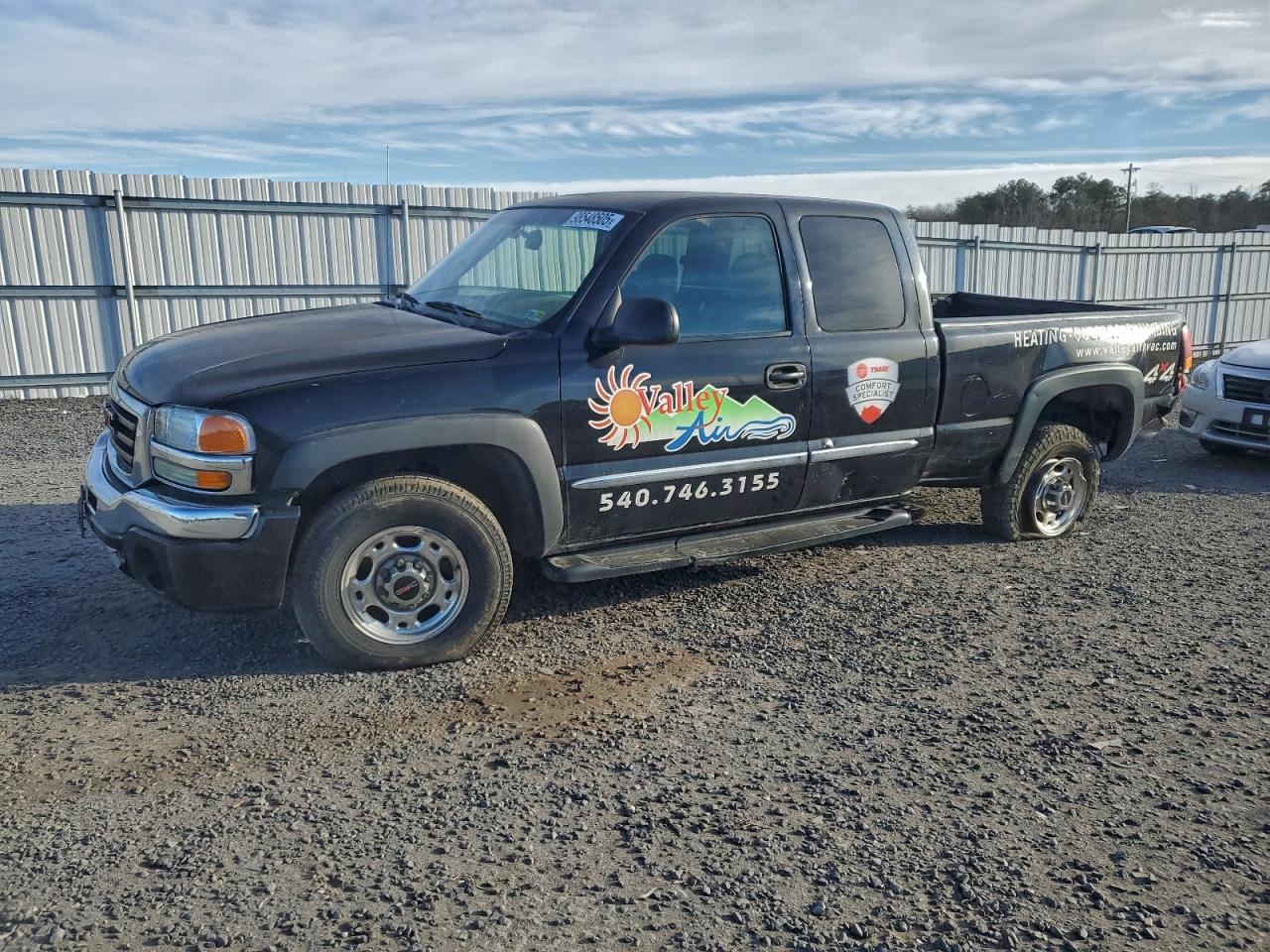 GMC Sierra K2500 Image 1