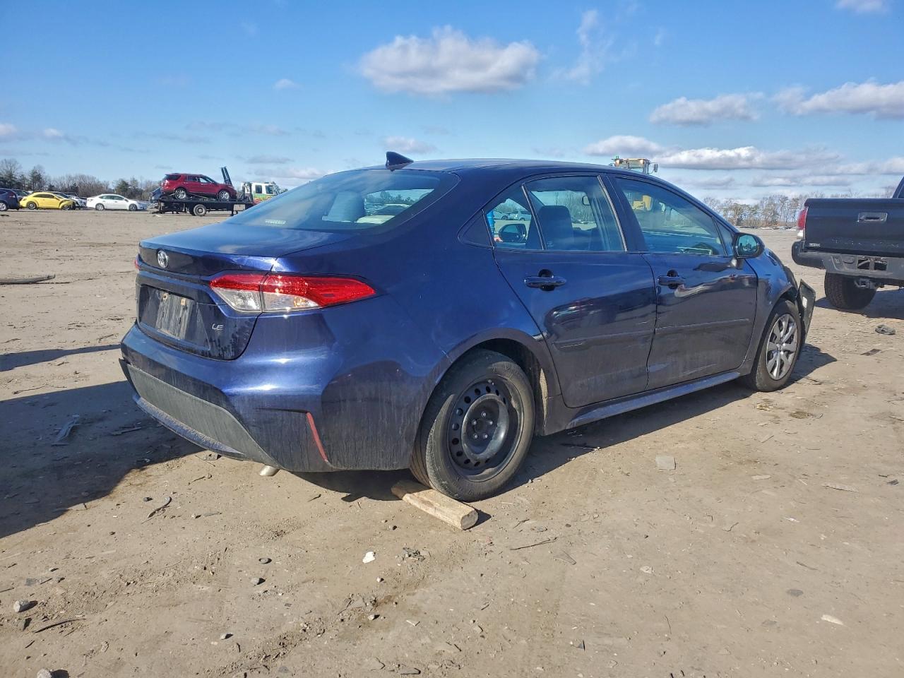 Toyota Corolla Le Image 12