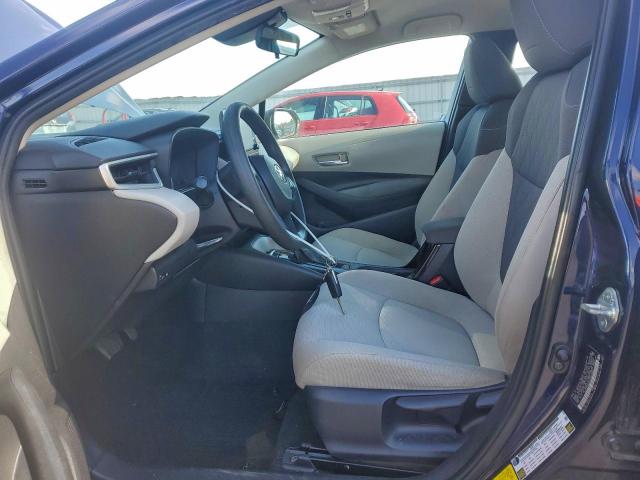 Toyota Corolla Le Image 2