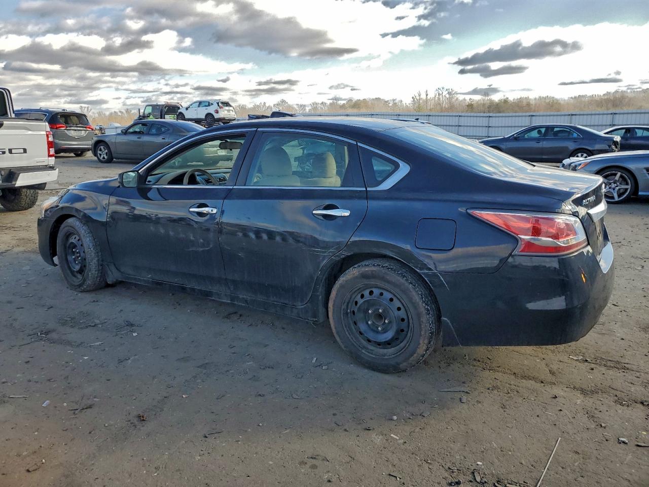 Nissan Altima 2.5 Image 12