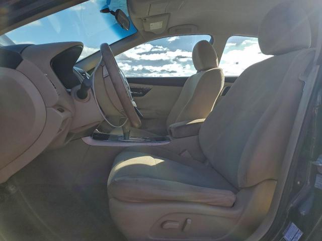 Nissan Altima 2.5 Image 6