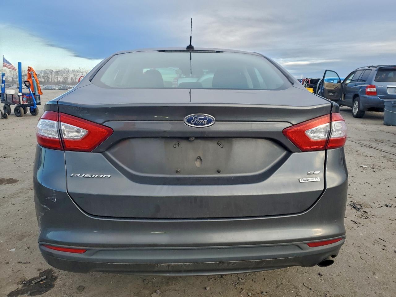 Ford Fusion Se Image 10