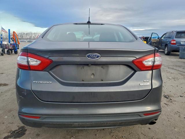 Ford Fusion Se Image 10
