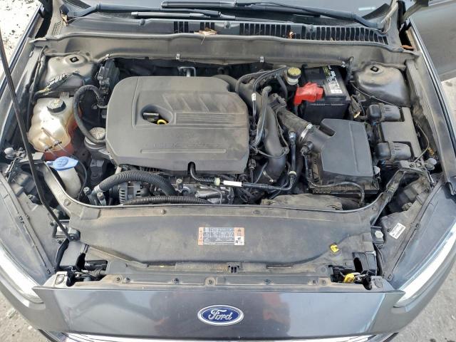 Ford Fusion Se Image 8