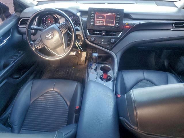 Toyota Camry Se Image 5