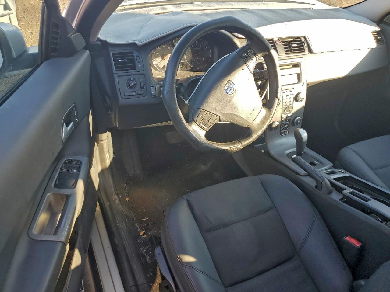 Volvo C30 T5 Image 12