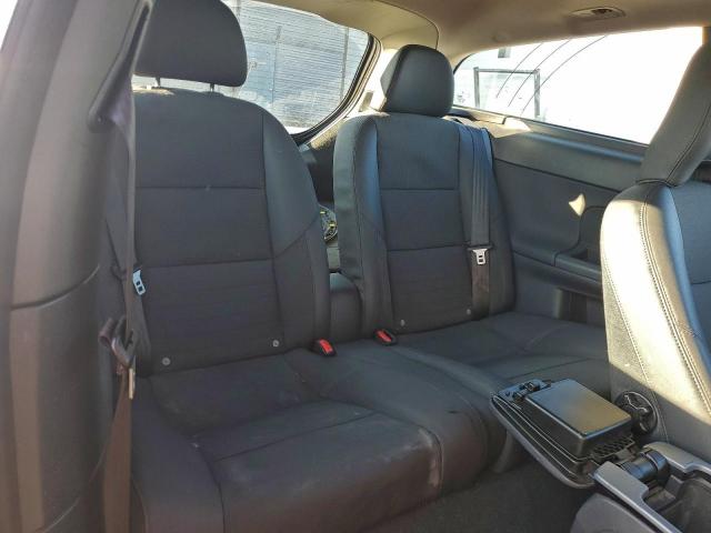 Volvo C30 T5 Image 9