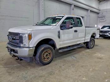  Salvage Ford F-250