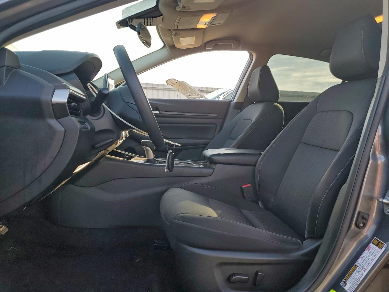 Nissan Altima Sv Image 5