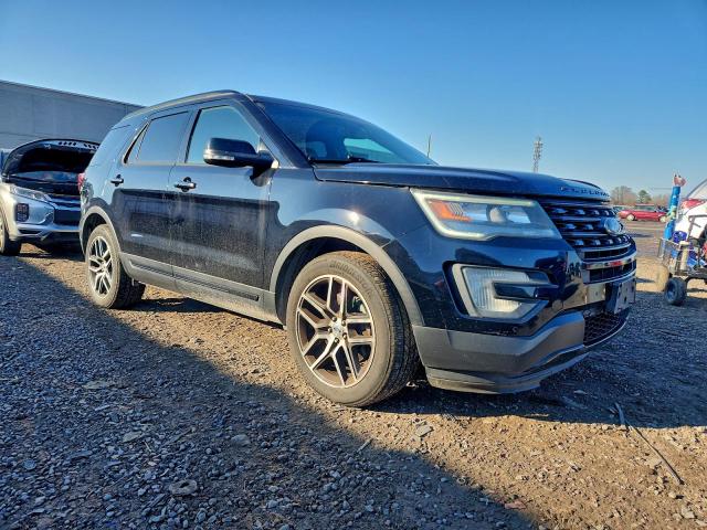 Ford Explorer Sport Image 10
