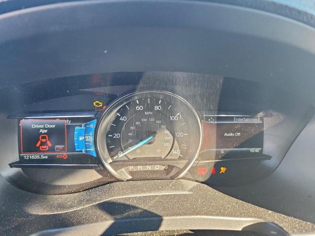 Ford Explorer Sport Image 5