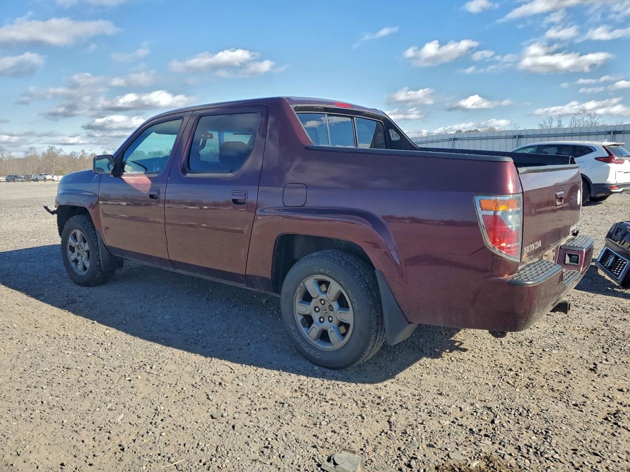 Honda Ridgeline Rtx Image 5