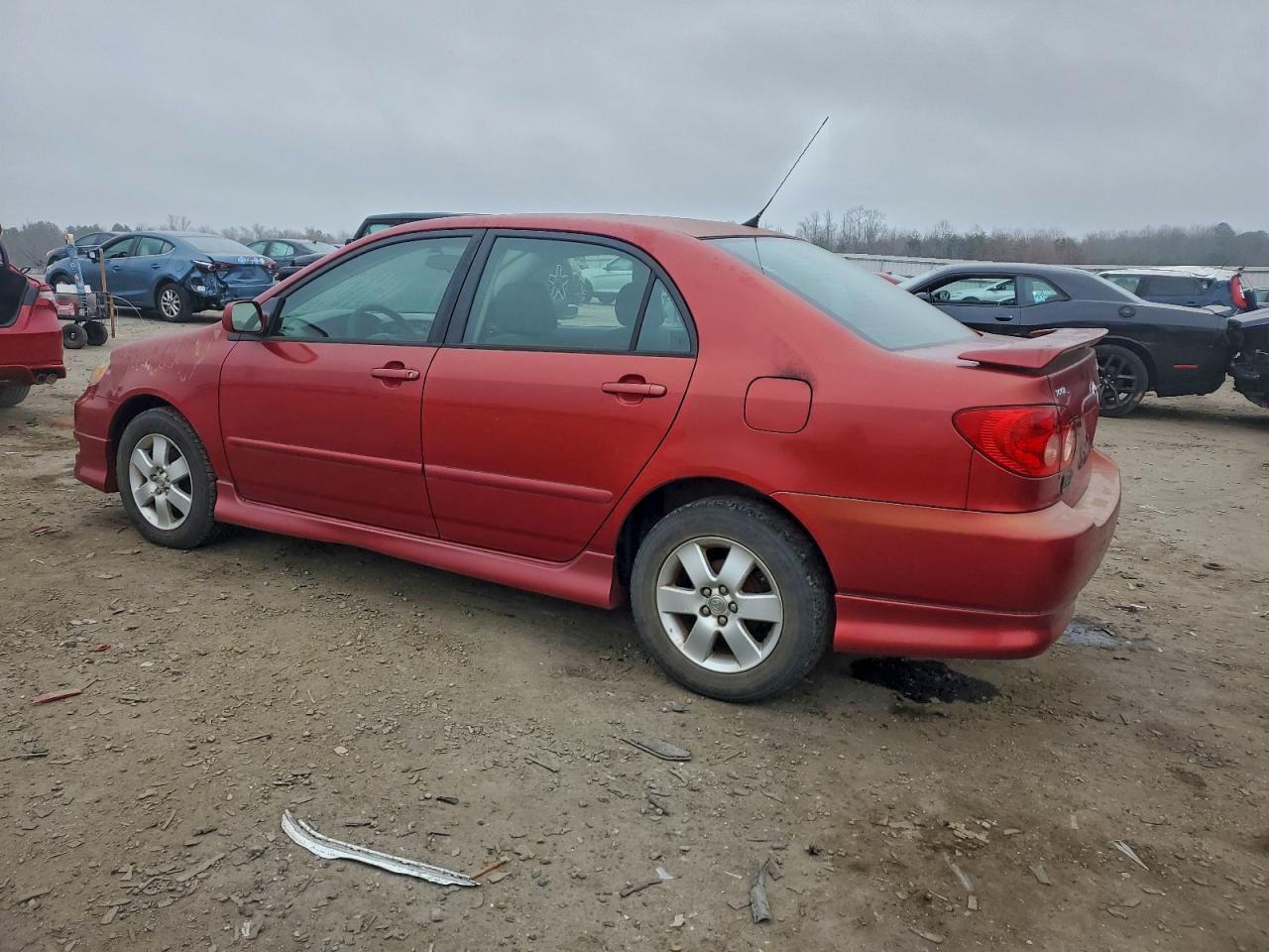 Toyota Corolla Ce Image 3