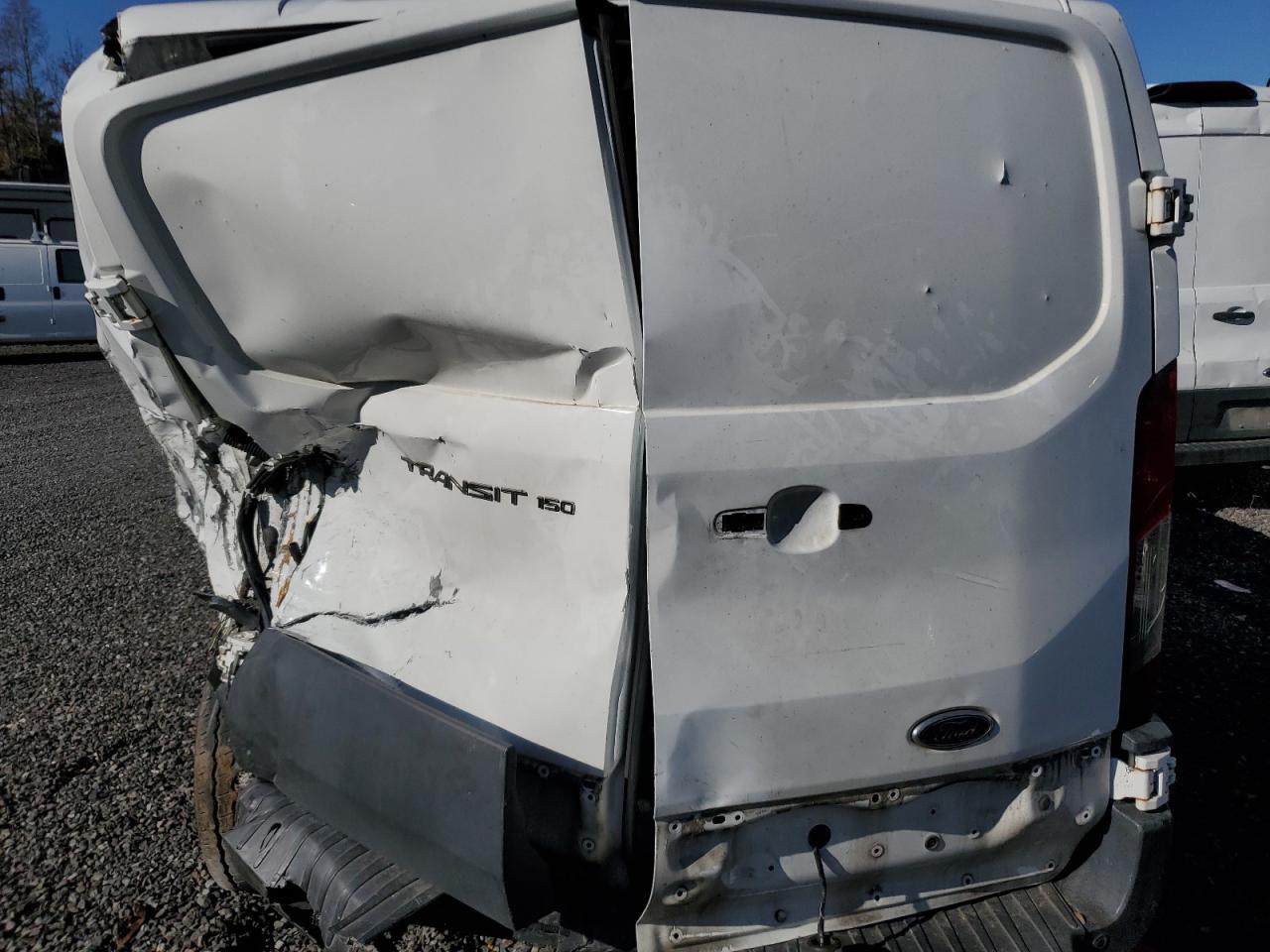 Ford Transit T-150 Image 6