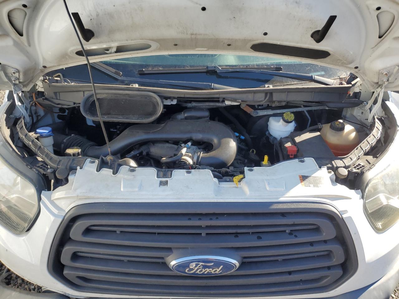 Ford Transit T-150 Image 9