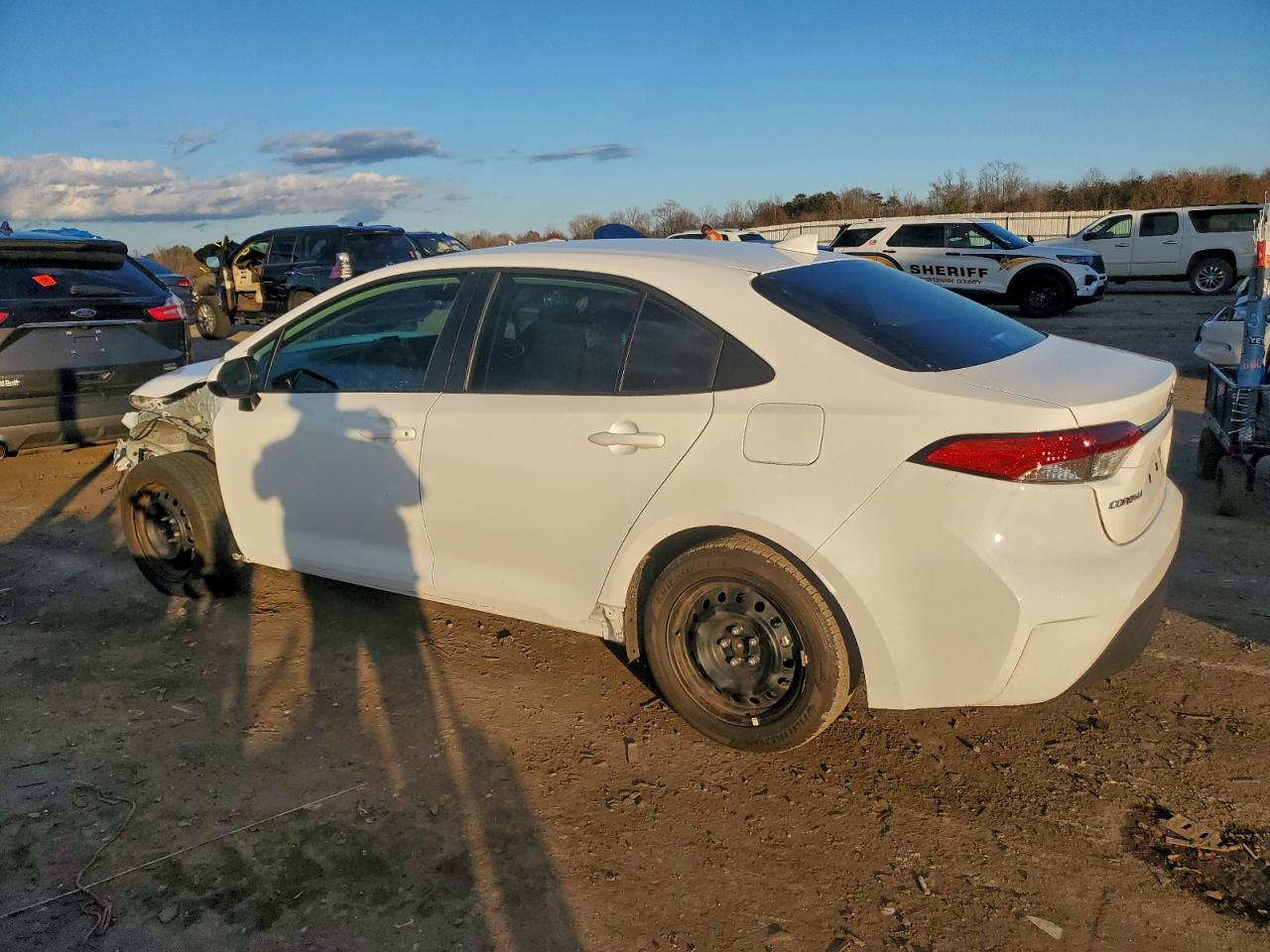 Toyota Corolla Le Image 4