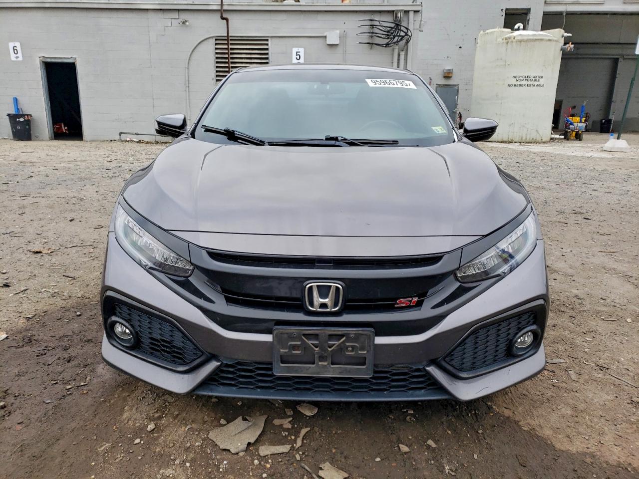 Honda Civic Si Image 9