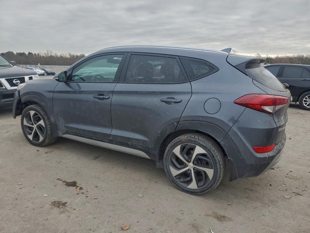 Hyundai TUCSON Sport Image 7