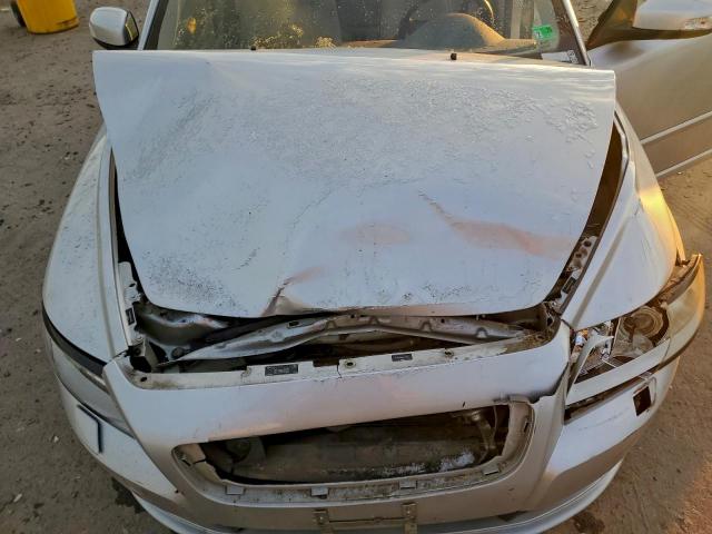 Volvo S40 2.4i Image 10