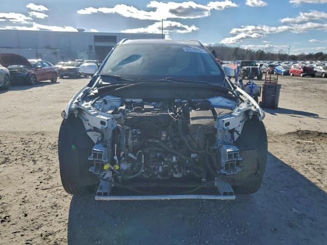 Volvo Xc60 Core Core Image 3