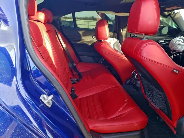 Alfa Romeo Giulia Image 3