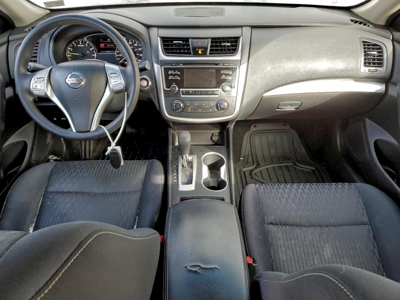 Nissan Altima 2.5 Image 7