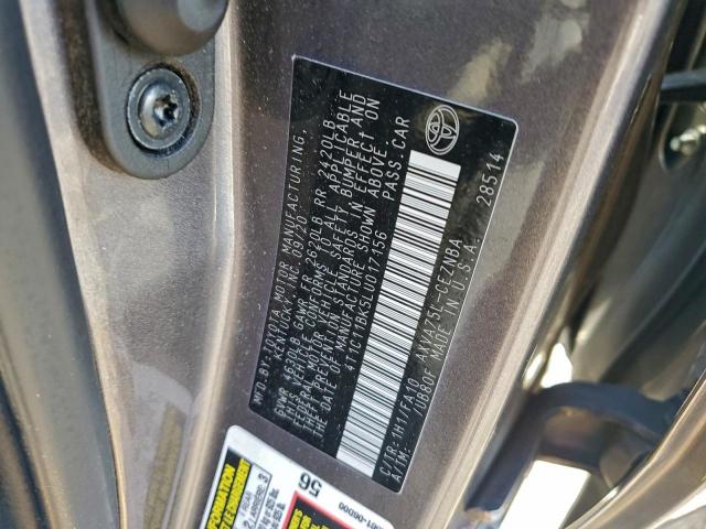 Toyota Camry Le Image 9