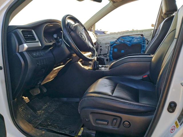 Toyota Highlander Se Image 4