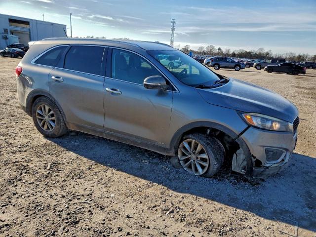 Kia Sorento Lx Image 4