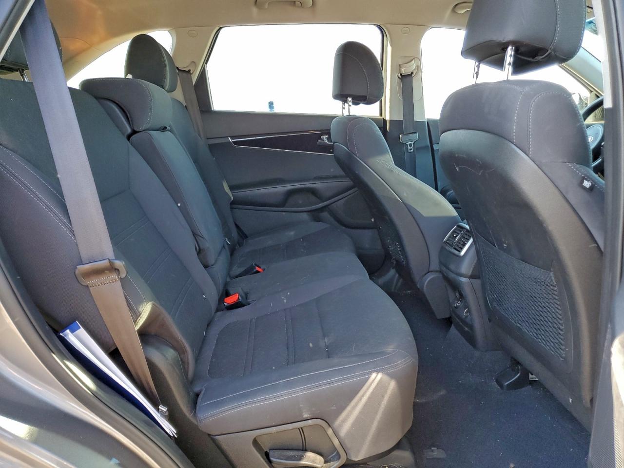 Kia Sorento Lx Image 8