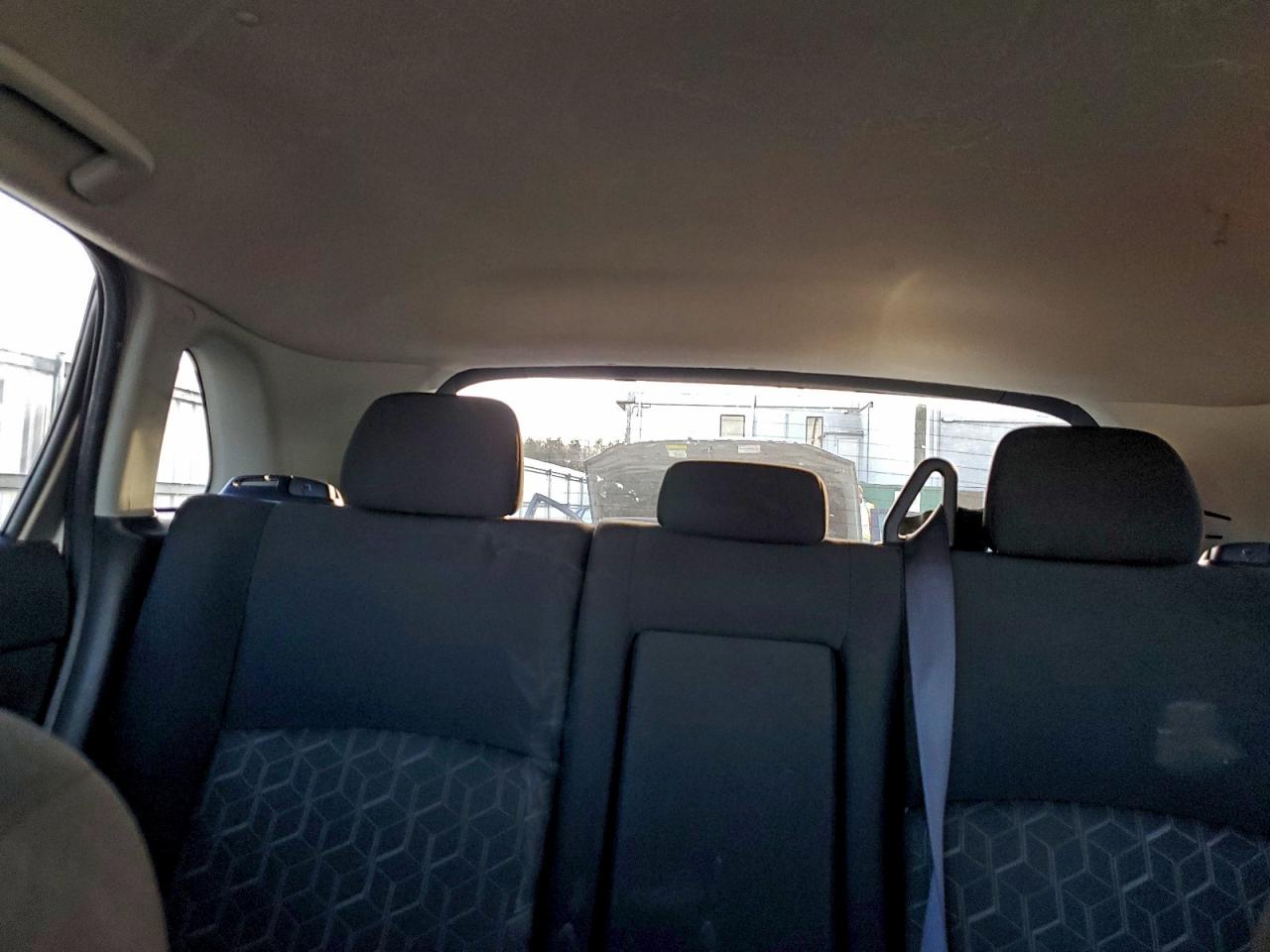 Mitsubishi Outlander Es Image 9