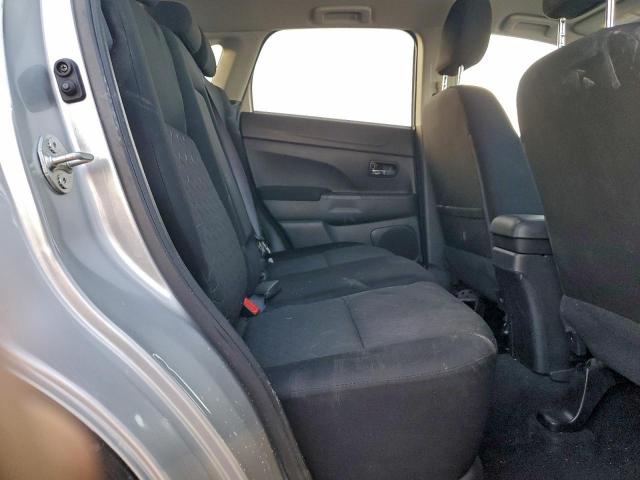 Mitsubishi Outlander Es Image 8