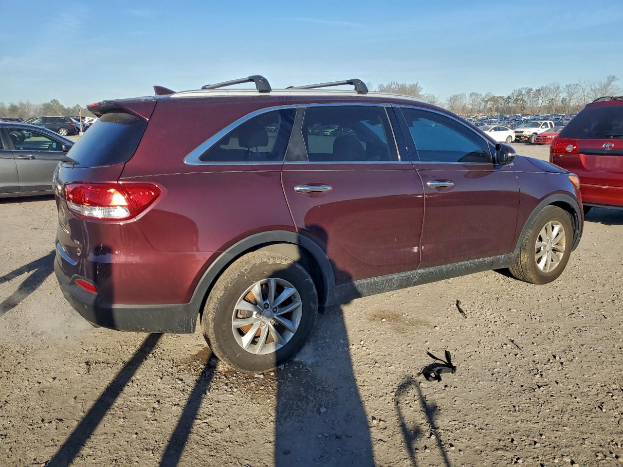 Kia Sorento Lx Image 2