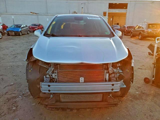 Chevrolet Trax Ls Image 3