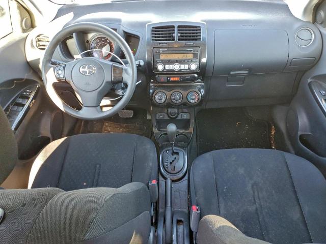 Scion xD Image 11