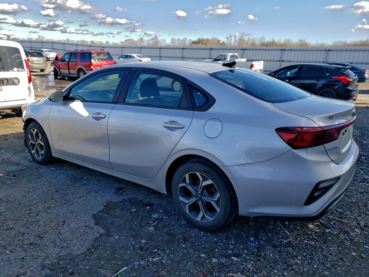 Kia Forte Fe Image 11