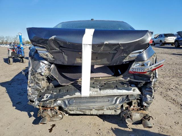 Toyota Camry Se Image 6