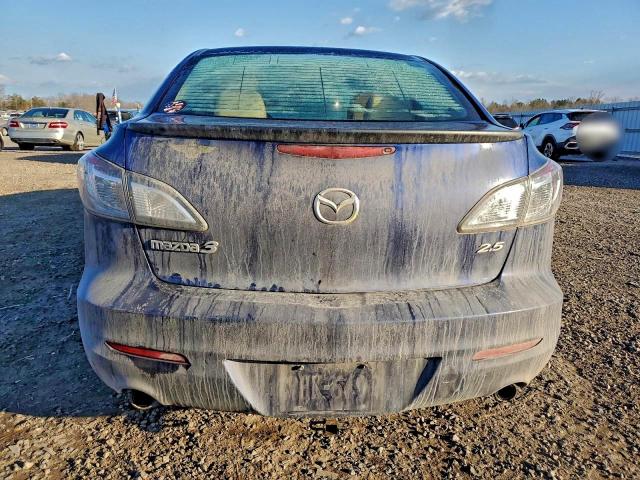 Mazda Mazda3 S Image 12