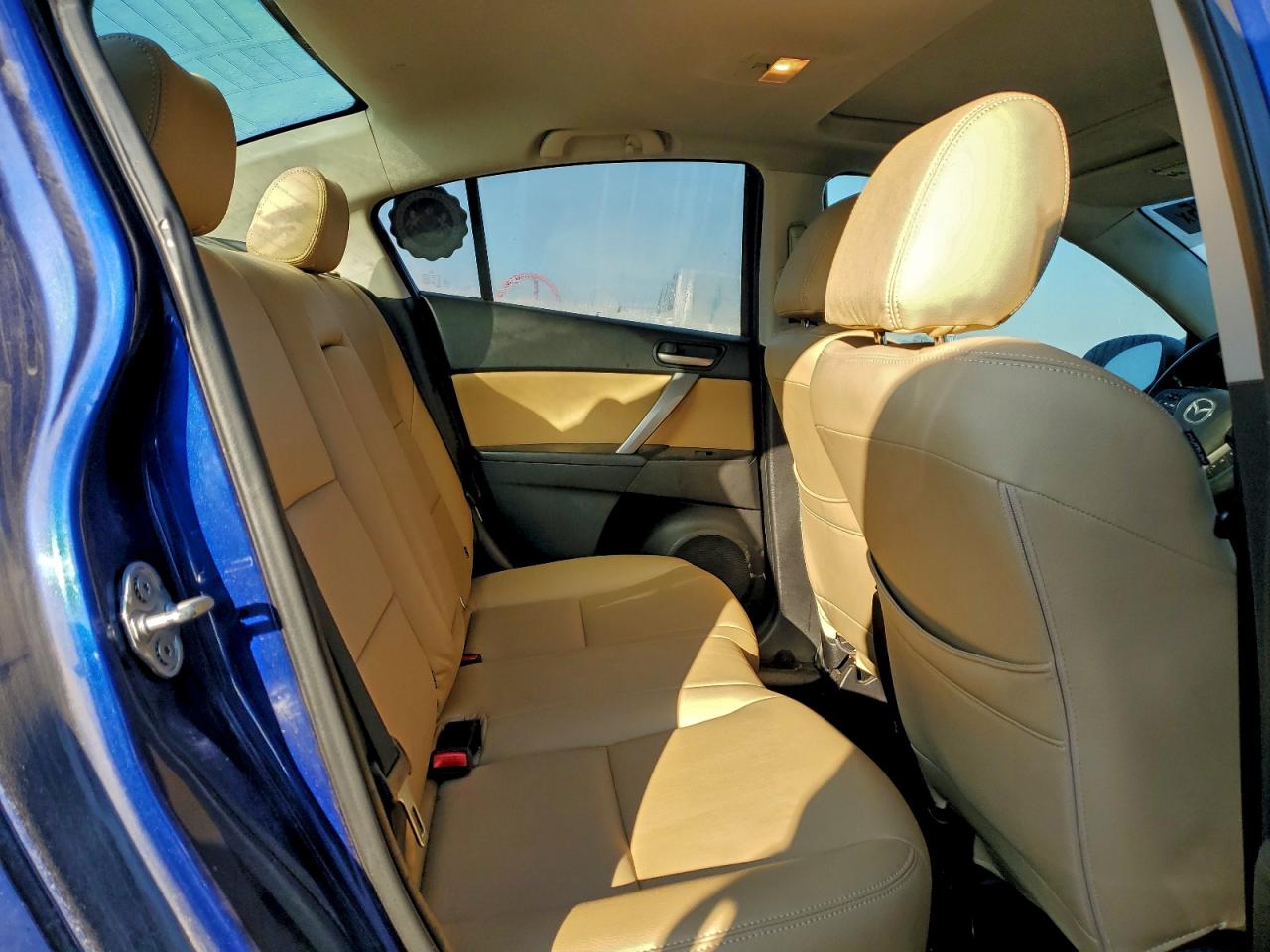 Mazda Mazda3 S Image 6