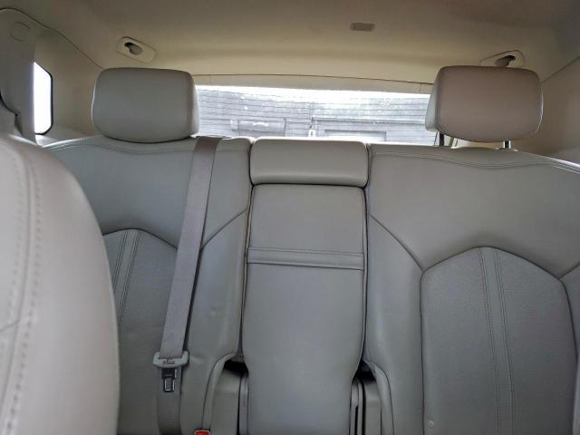 Cadillac SRX Luxury Collection Image 12