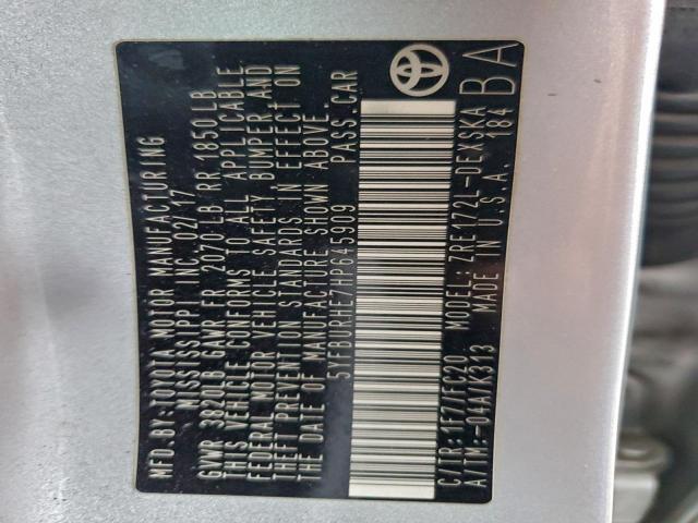 Toyota Corolla L Image 11