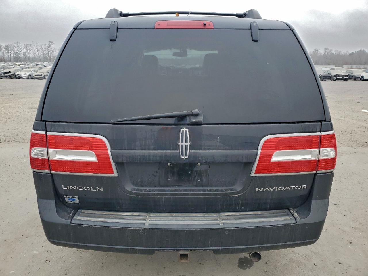 Lincoln Navigator L Image 11