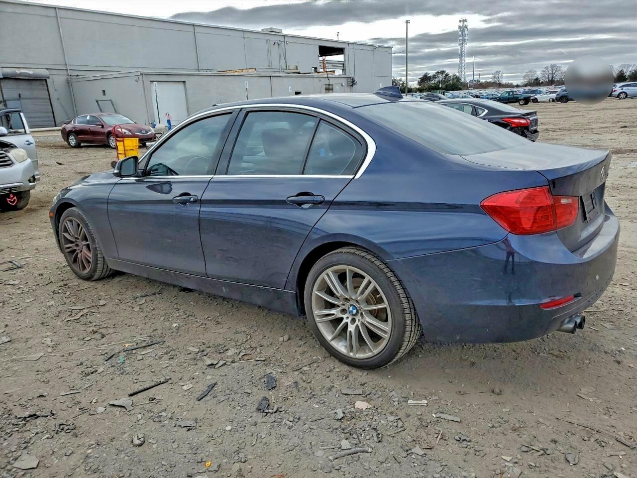BMW 3 Series I Image 10