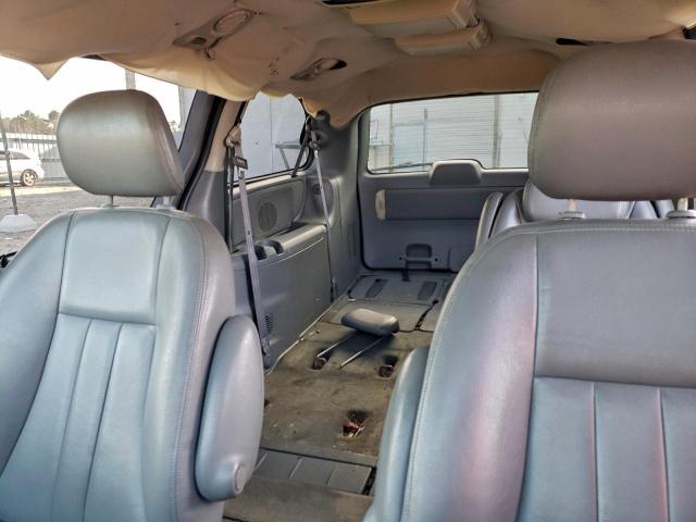 Chrysler Minivan Touring Image 12