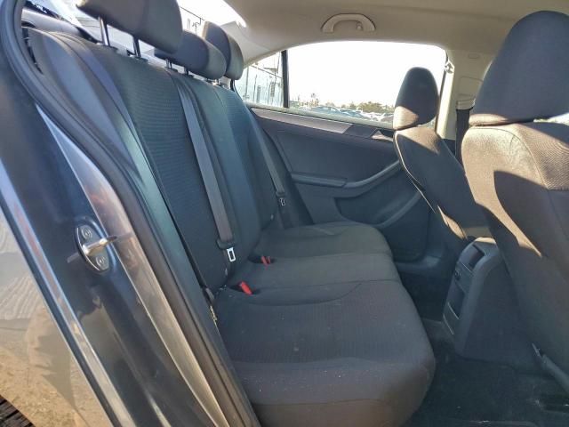 Volkswagen Jetta Se Image 9